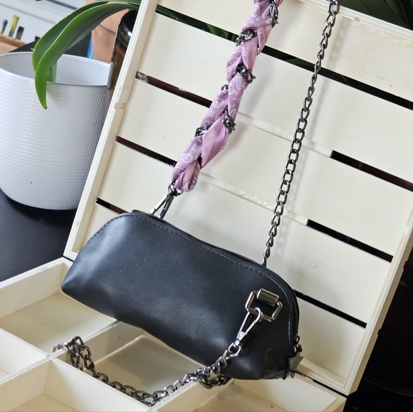 Christian Dior Black and Pink Clutch W/Crossbody Chain & Twilly Added - Picture 8 of 17